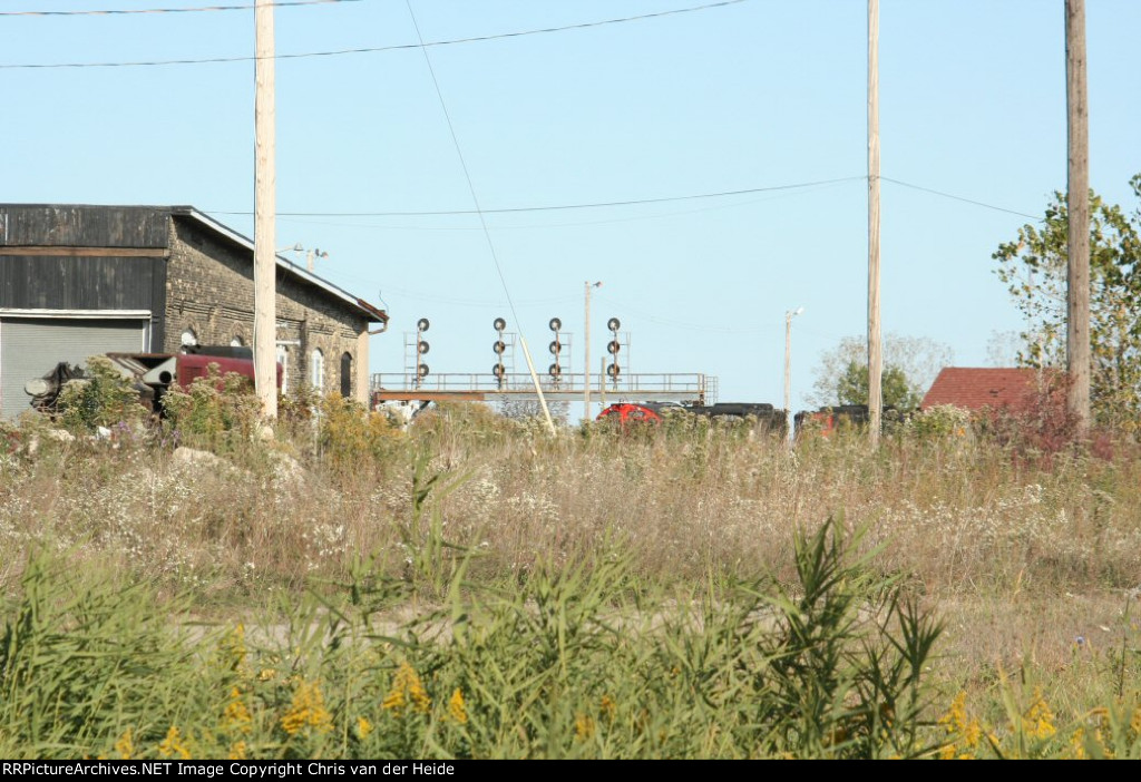 Lambton Diesel Service/CN Roundhouse